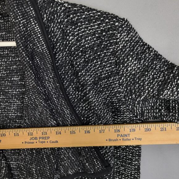Forever 21 Waterfall Cardigan Womens Large Black White Open Front Knit Sweater - Picture 7 of 12